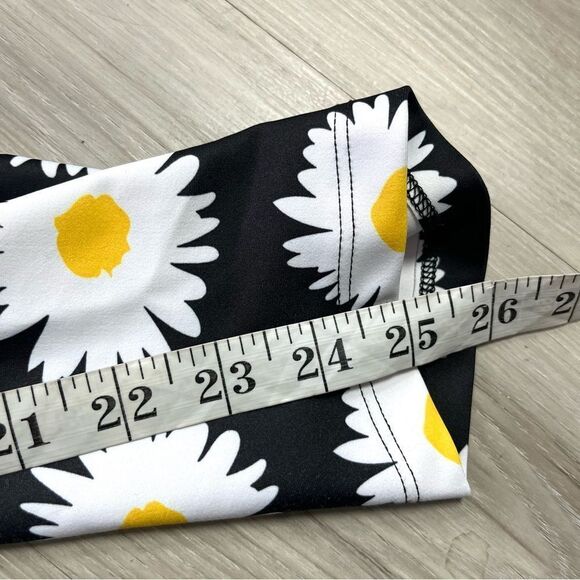 Year of Ours Leggings Women’s XL Daisy Floral Print Fitness Yoga - Picture 6 of 6